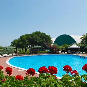 ca-del-moro.hotelinveneto.com/